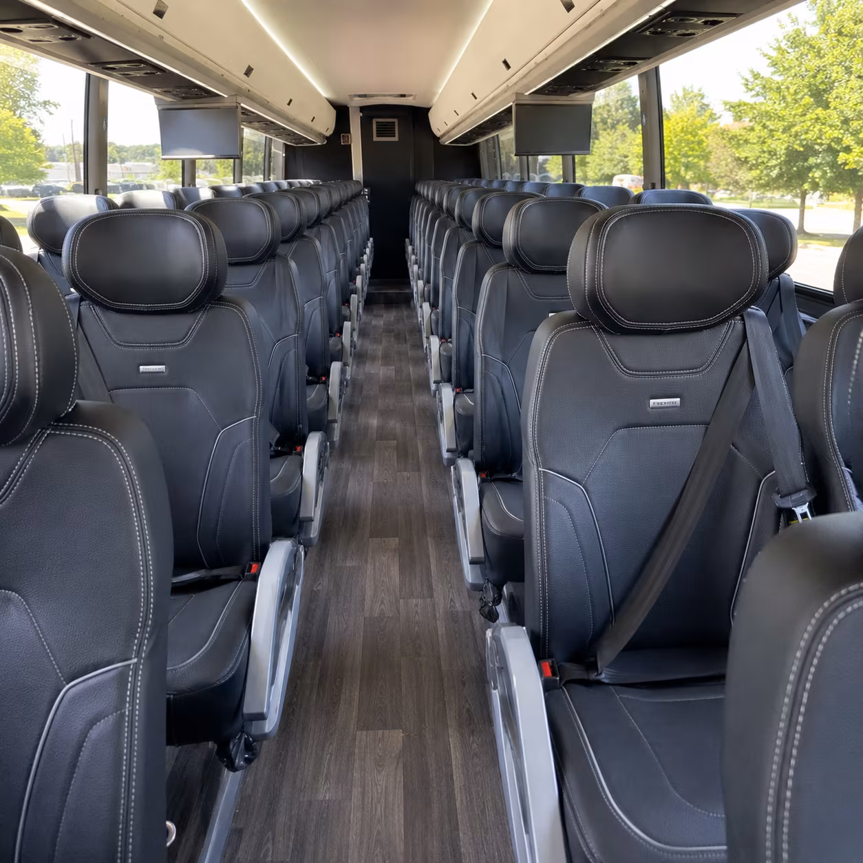 desoto show up to desoto concerts in a charter bus
