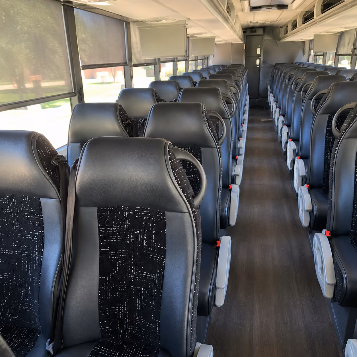 duncanville book charter buses for your duncanville government or military group