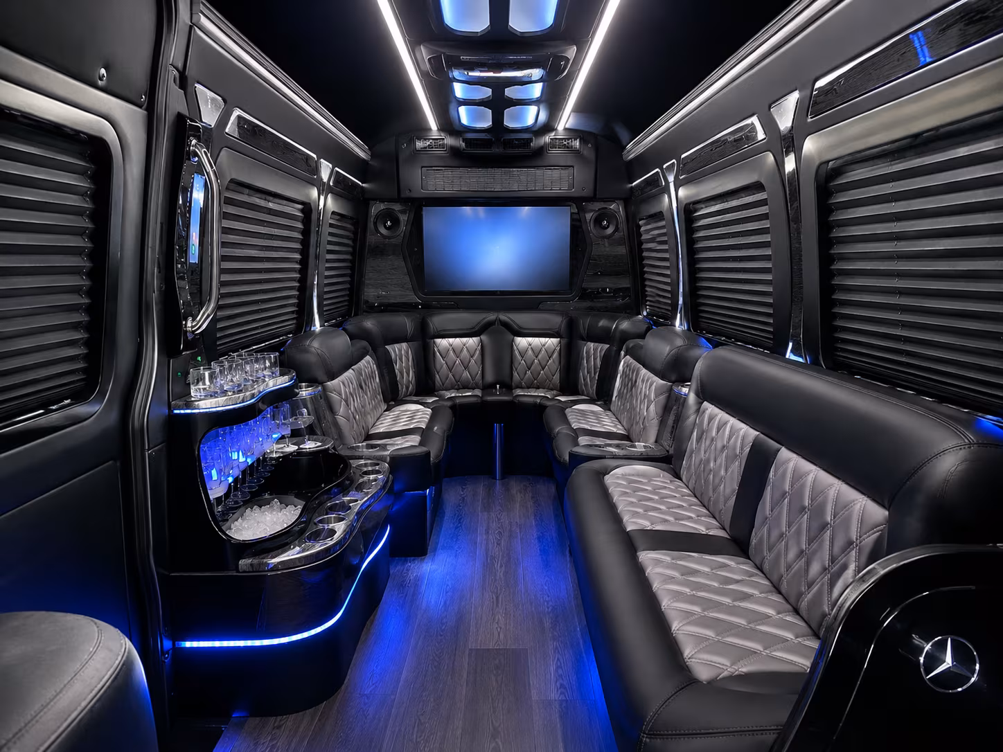 grandprairiecharterbuscompany com puts grand prairie prom graduation and school event transportation right at your fingertips