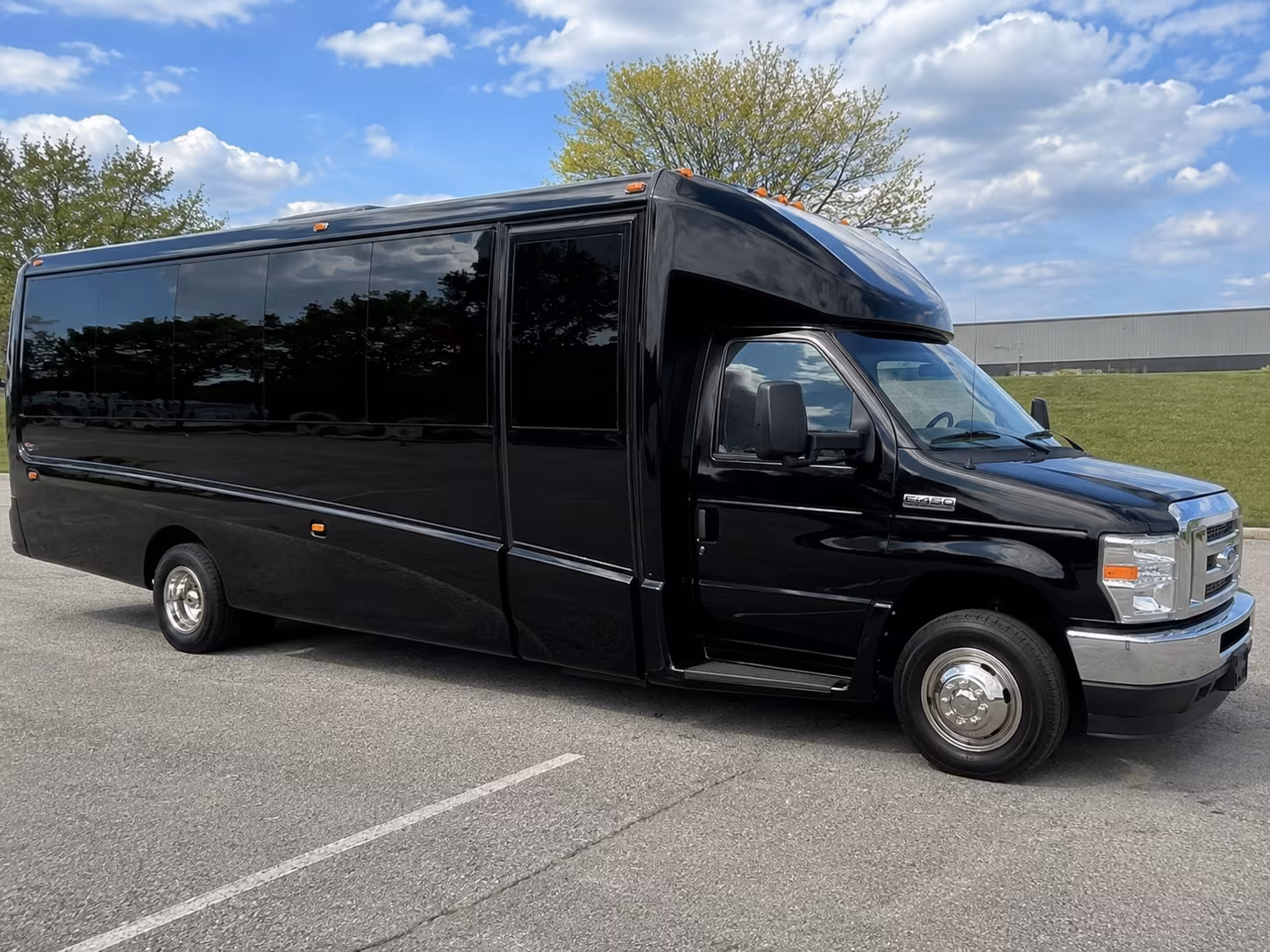 keep fort worth field trips simple with a charter bus from grand prairie