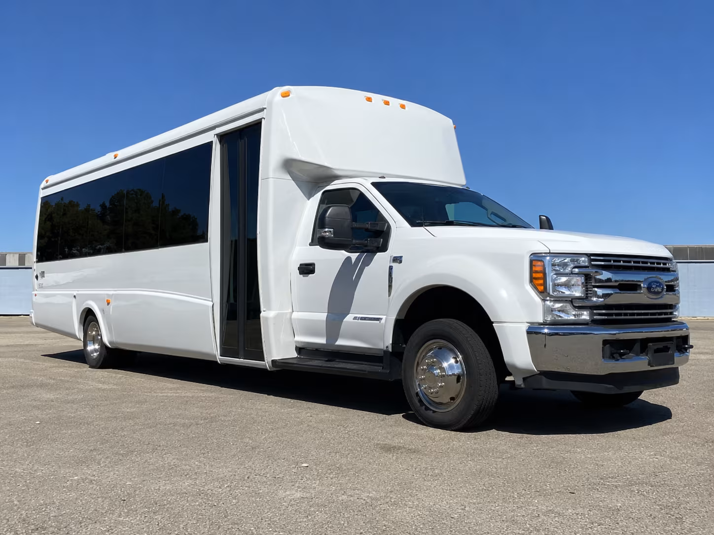 midlothian airport transfer shuttles