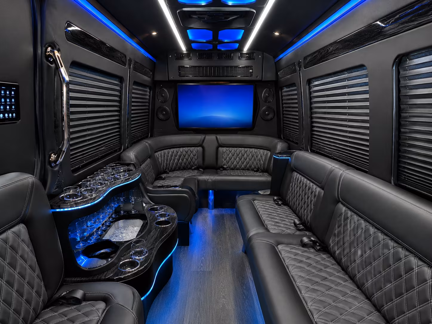 oklahoma city day trips and overnight charters from grand prairie